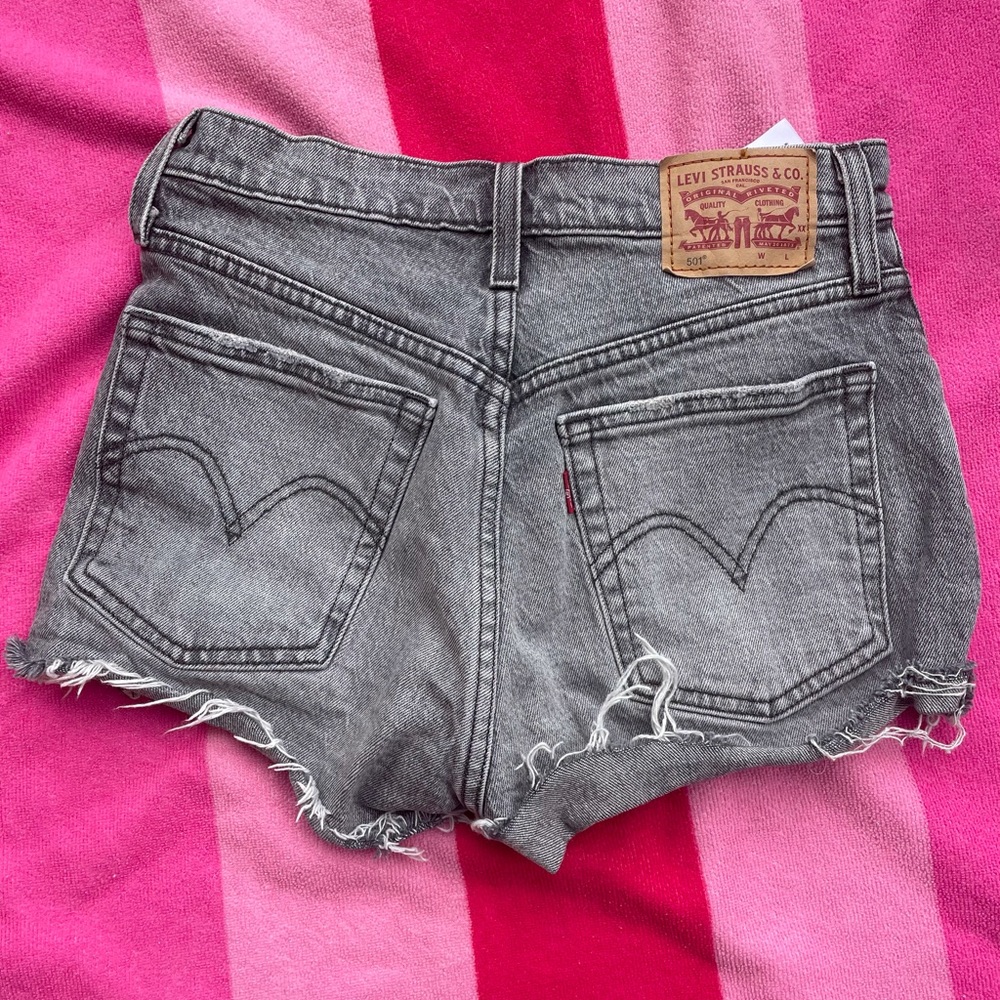 High wasted 501 Levi shorts